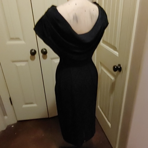 Little black dress - Picture 2 of 4